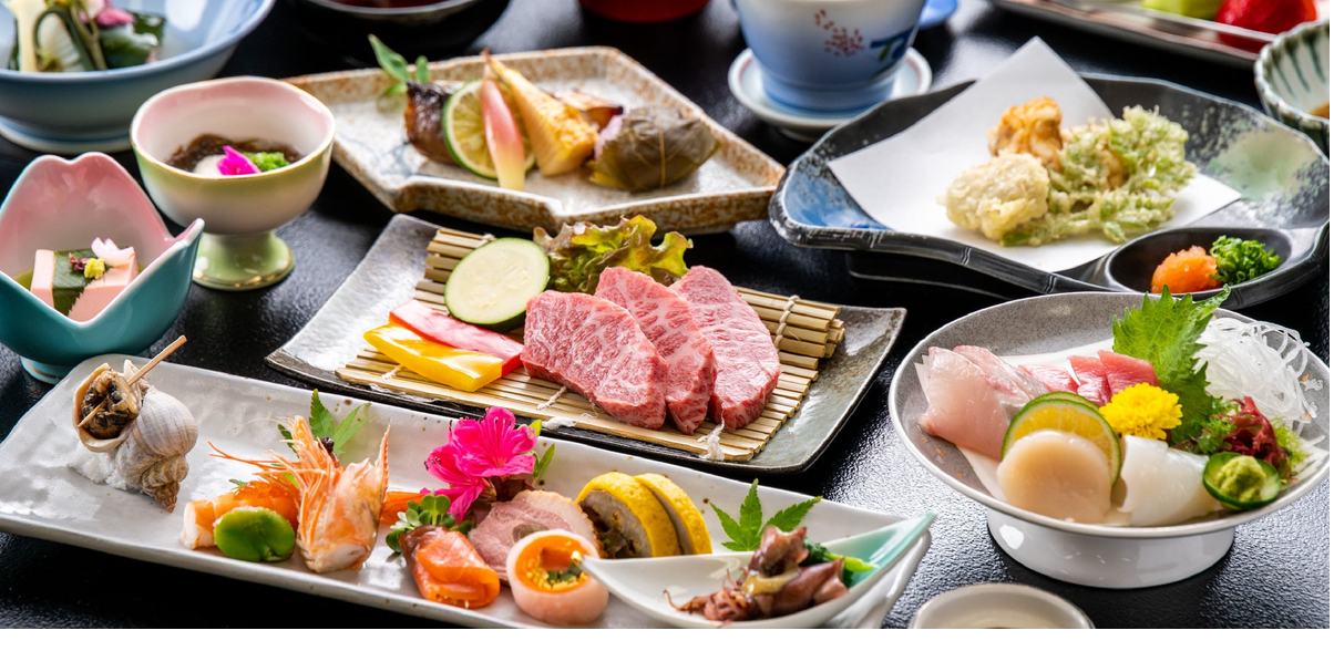 城乃井旅館・女将が仕立てた膳